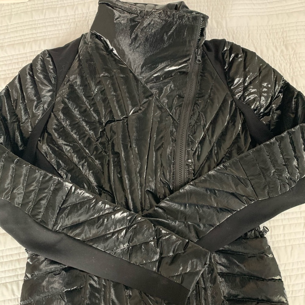 Black slim fit puffer jacket